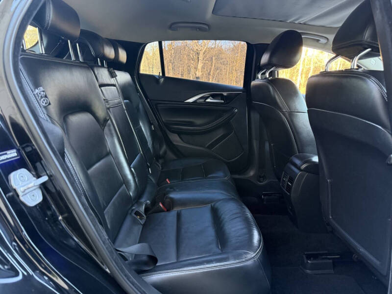 2018 Infiniti QX30 Premium