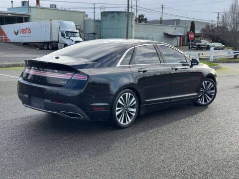 2017 Lincoln MKZ Hybrid Reserve
