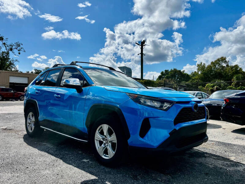 2019 Toyota RAV4 LE
