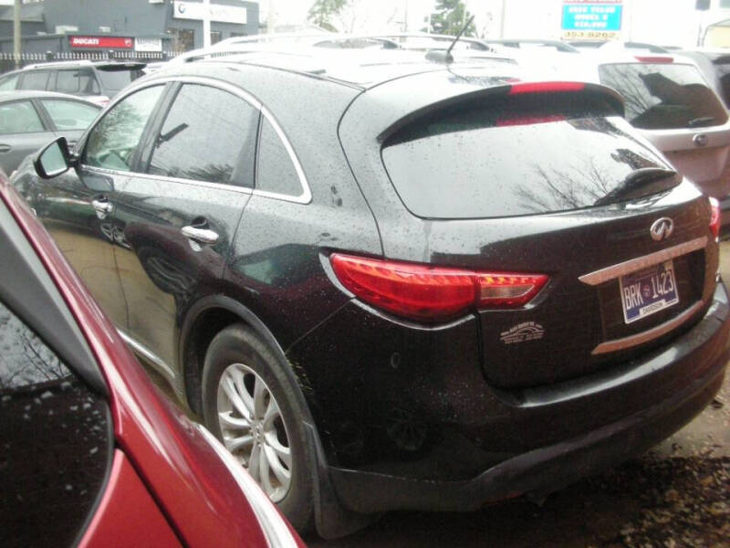 2011 Infiniti FX35