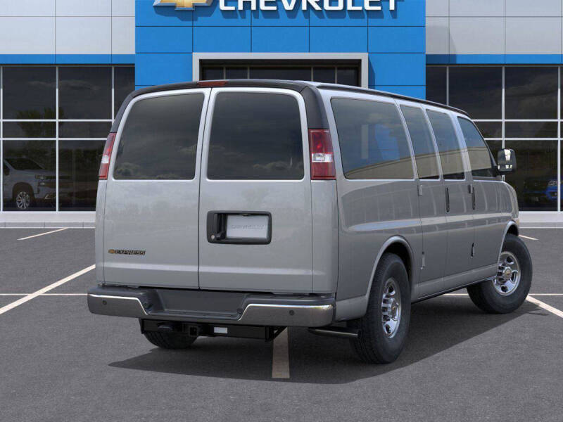 2025 Chevrolet Express 2500