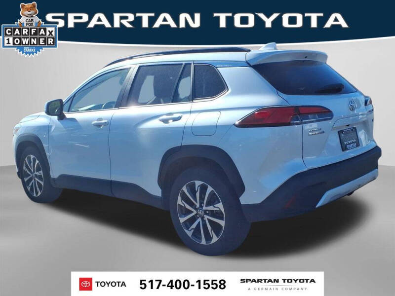 2023 Toyota Corolla Cross XLE