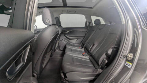 2022 Audi Q7 quattro Premium 55 TFSI