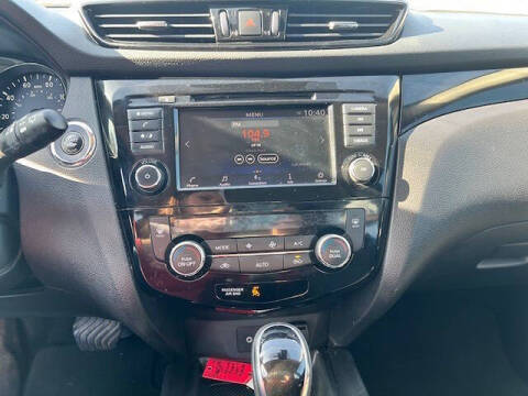 2021 Nissan Rogue Sport SV