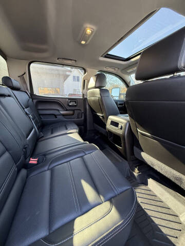 2017 GMC Sierra 3500HD Denali