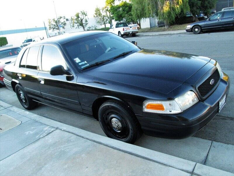 2003 Ford Crown Victoria