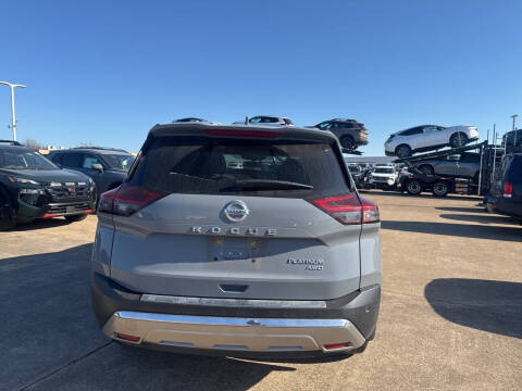 2021 Nissan Rogue Platinum