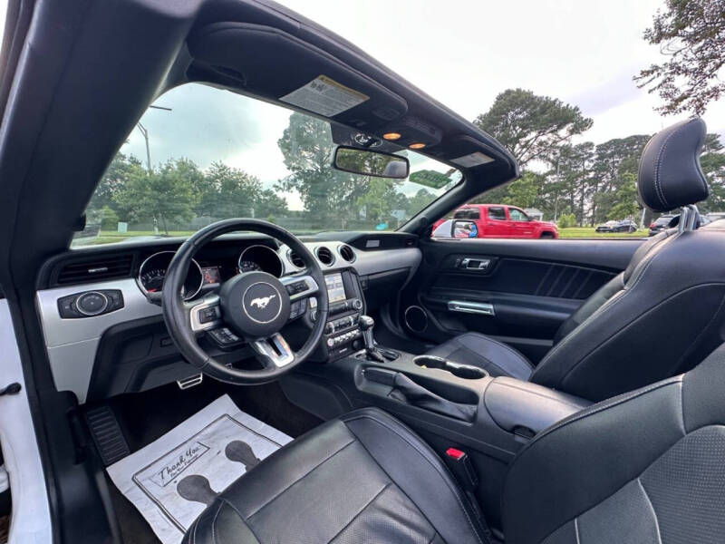 2017 Ford Mustang EcoBoost Premium