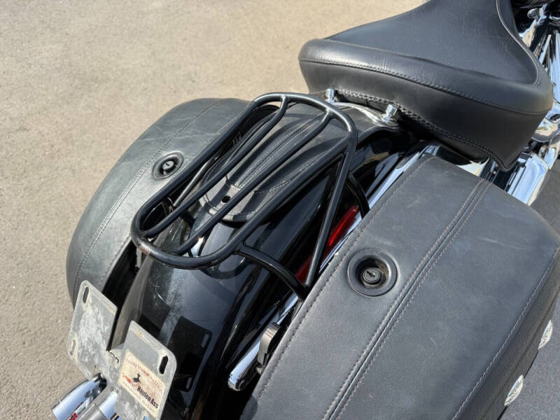 2008 Harley-Davidson FLSTN