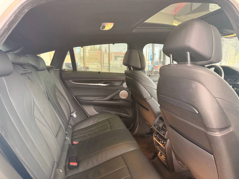 2016 BMW X6 xDrive50i
