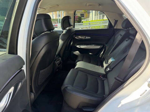 2026 Genesis GV70