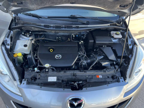 2013 Mazda MAZDA5 Sport