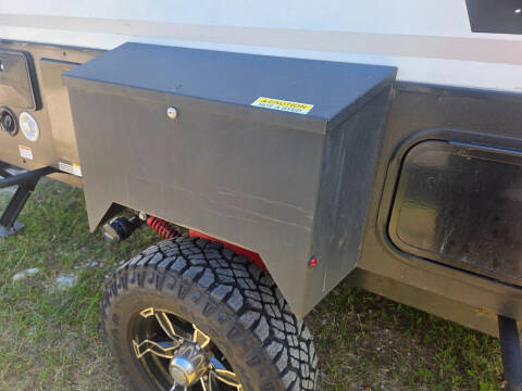 2023 Winnebago 100 SERIES HIKE