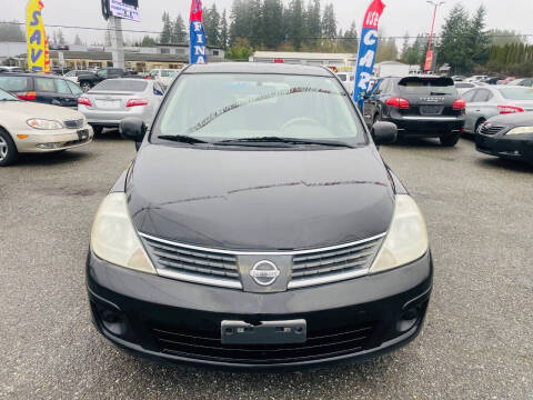 2009 Nissan Versa 1.8 SL