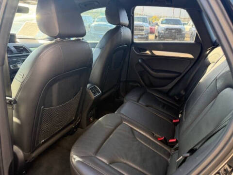 2016 Audi Q3 2.0T quattro Prestige