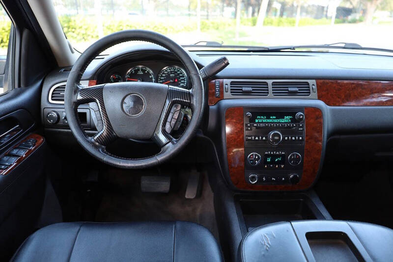 2010 Chevrolet Suburban LT