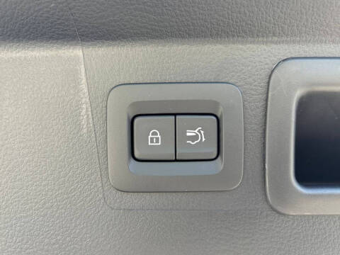 2025 Mazda CX-50 2.5 S Preferred