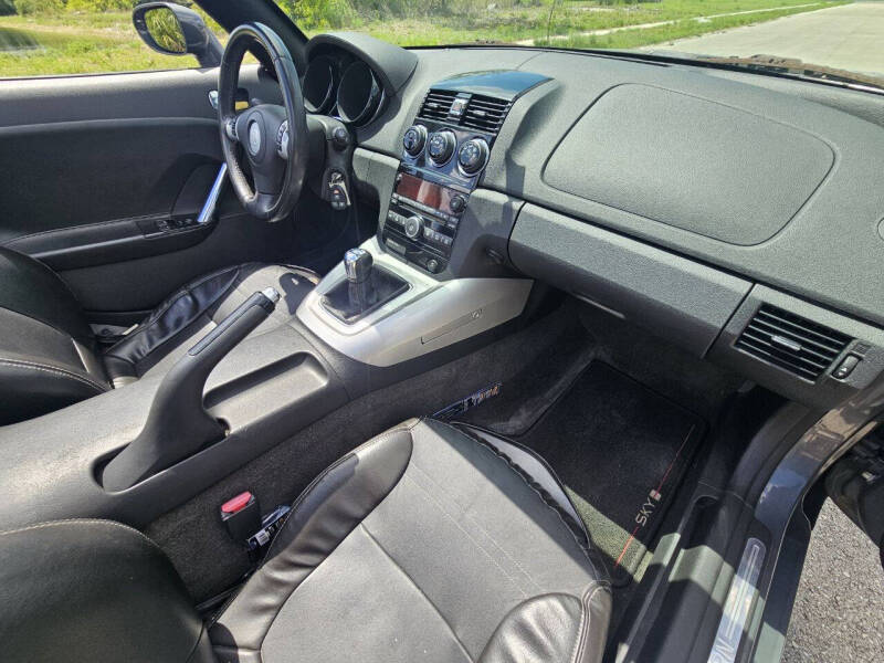 2008 Saturn SKY Red Line