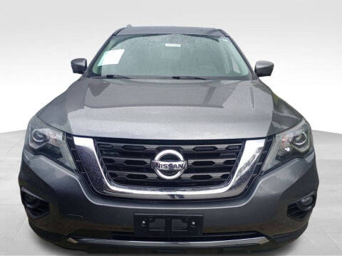 2020 Nissan Pathfinder SL