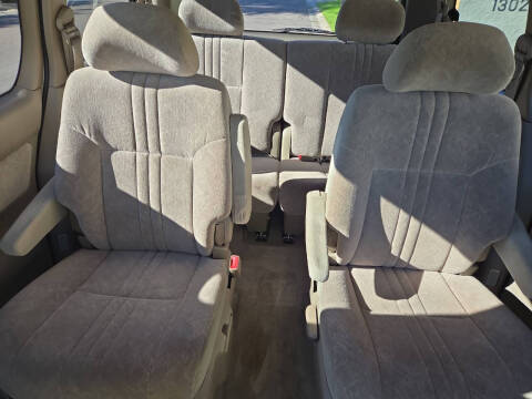 2000 Toyota Sienna LE