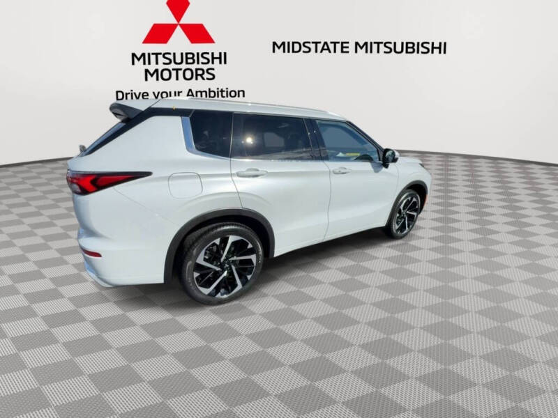 2024 Mitsubishi Outlander SEL
