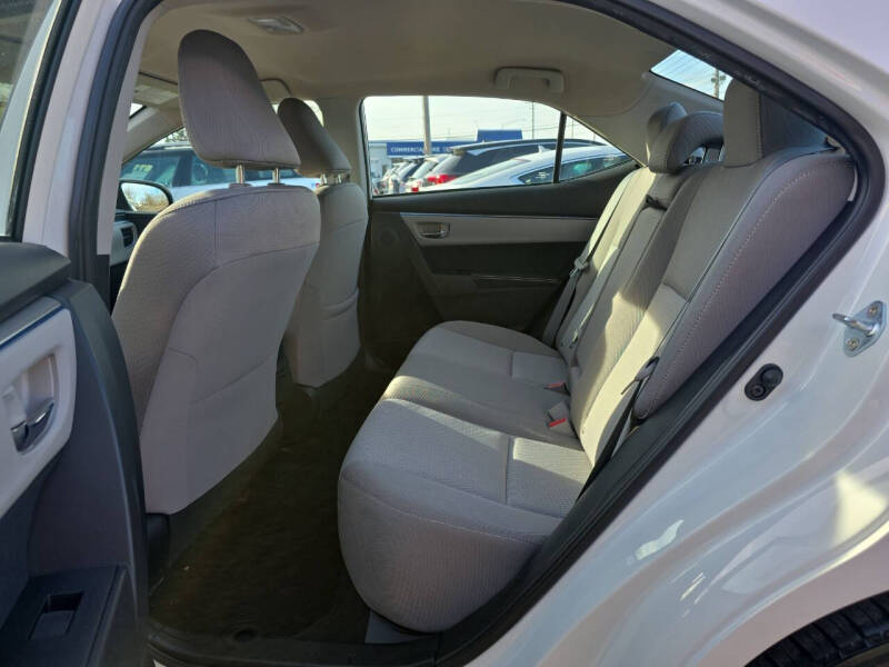 2016 Toyota Corolla LE