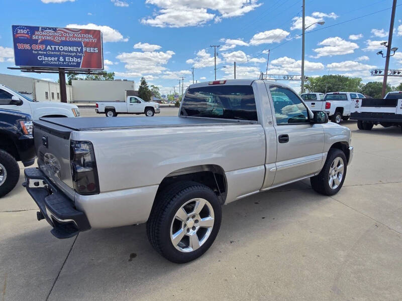 2004 GMC Sierra 1500 SLE