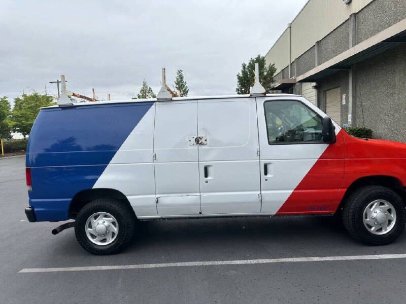 2013 Ford E-Series E-250