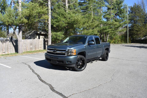 2009 Chevrolet Silverado 1500 for sale at Alpha Motors in Knoxville TN