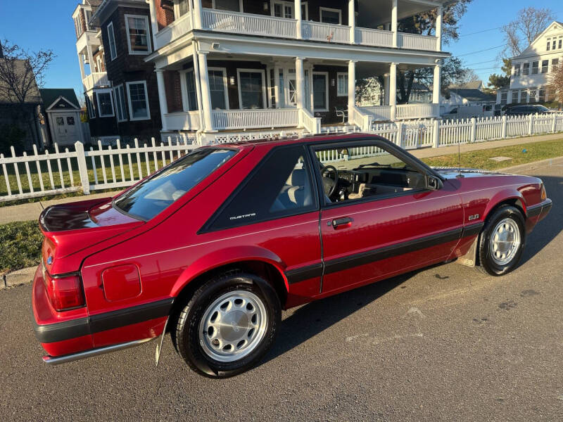1990 Ford Mustang LX 5.0