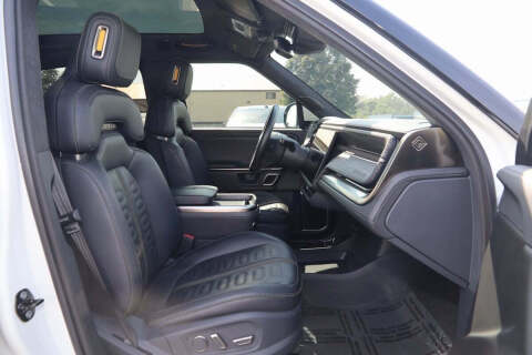 2022 Rivian R1T Adventure