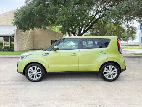 2016 Kia Soul +