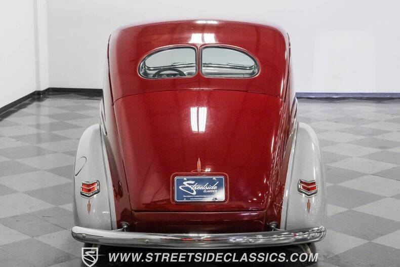 1940 Ford Tudor