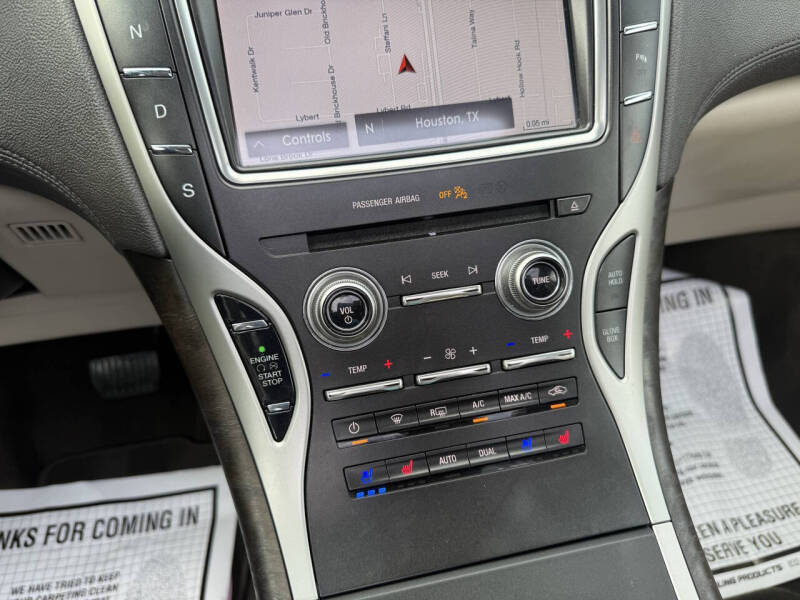 2019 Lincoln Nautilus Reserve