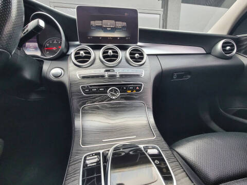 2016 Mercedes-Benz C-Class