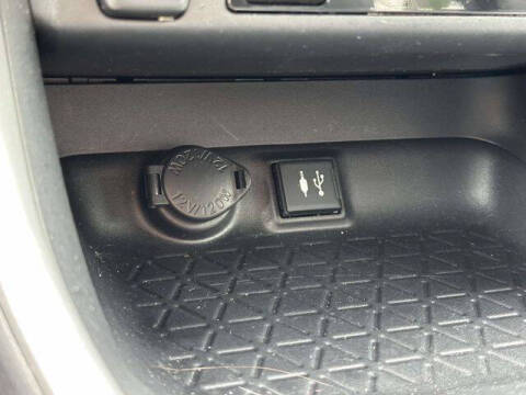 2019 Toyota RAV4 Hybrid XLE