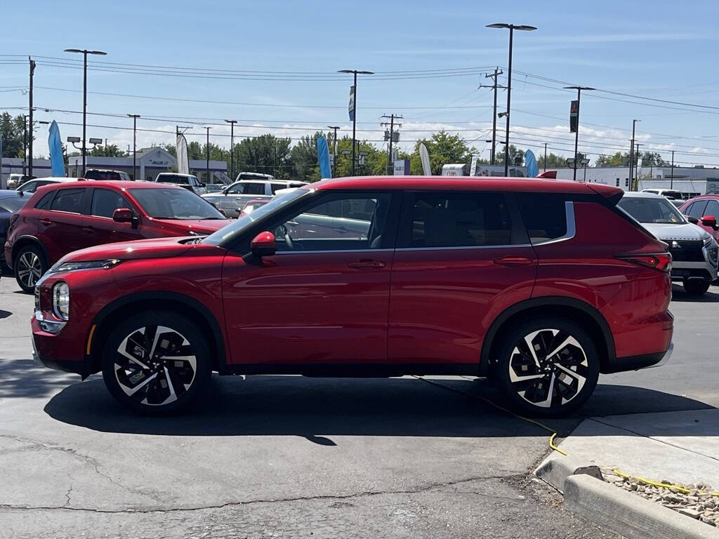 2024 Mitsubishi Outlander for sale at Axio Auto Boise in Boise, ID