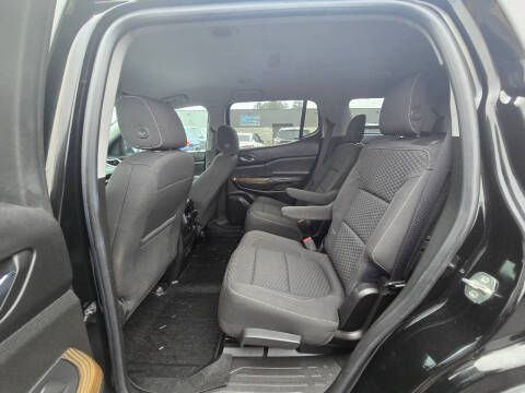 2017 GMC Acadia SLE-2