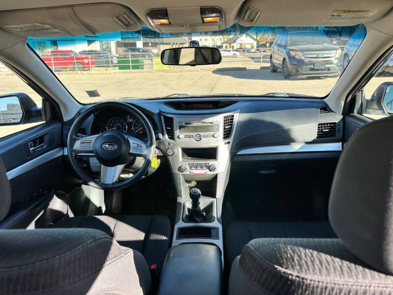 2011 Subaru Legacy 2.5i