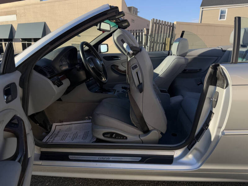 2004 BMW 3 Series 325Ci