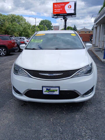 2018 Chrysler Pacifica Touring Plus
