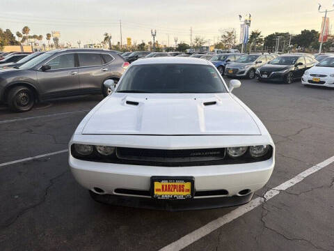 2014 Dodge Challenger SXT