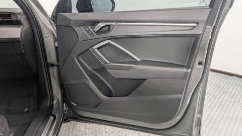 2021 Audi Q3 quattro S line Premium 45 TFSI