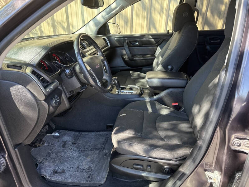 2015 GMC Acadia SLE-2