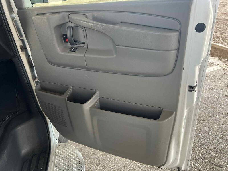 2010 Chevrolet Express LT 3500