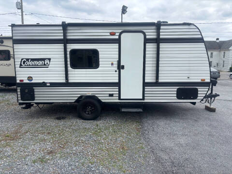 2025 Coleman 17R