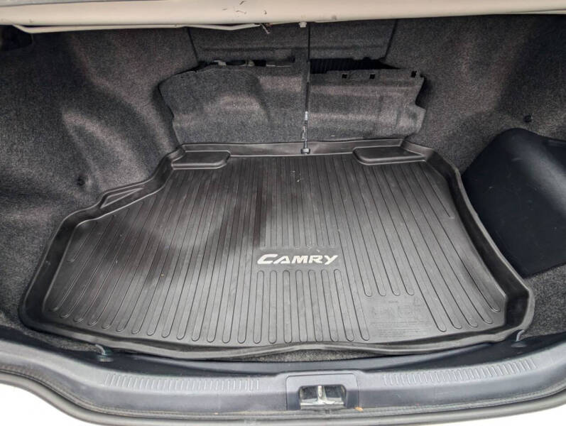 2017 Toyota Camry Hybrid XLE