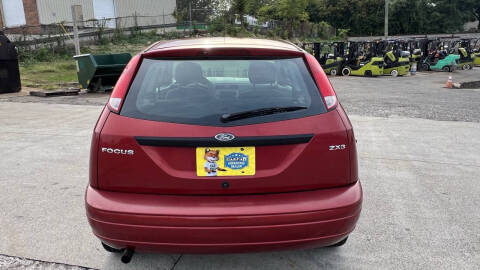 2005 Ford Focus ZX3 S