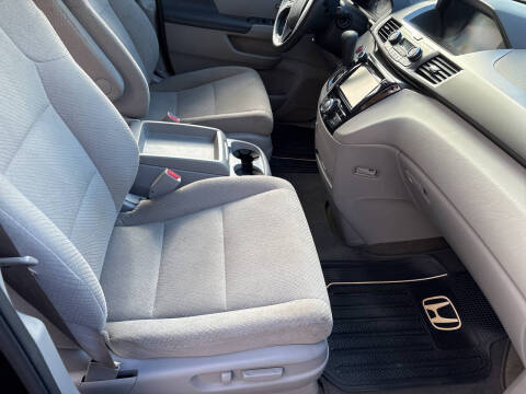 2015 Honda Odyssey EX