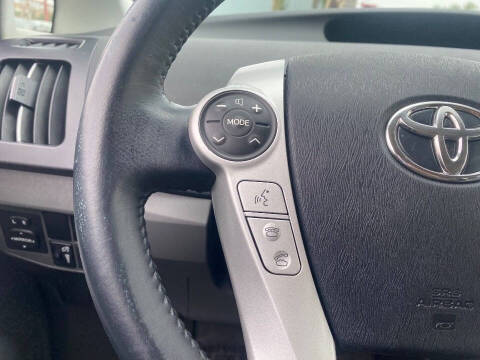 2010 Toyota Prius IV